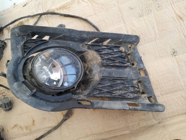 TT çıkma yedek parça TT Sağ Ön Sis Farı  2010 Model